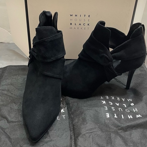 WHBM Womens 10M Black Suede Kitten Leather Heels Goth Grunge Zip Dust Box New - Picture 2 of 12